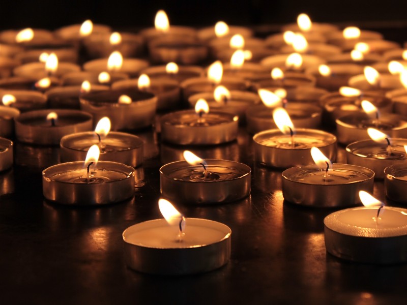 Community Yom Hashoah Service at JCCH (in-person & special Zoom link)